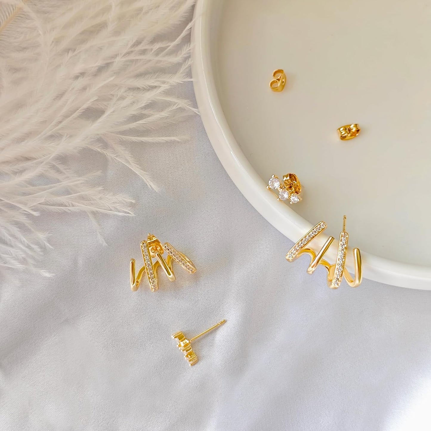 Earrings for Women Trendy 14K Gold Stud Earrings Claw Earring Dainty Simple Minimalist Gold Earring Hypoallergenic Jewelry for Women Gifts