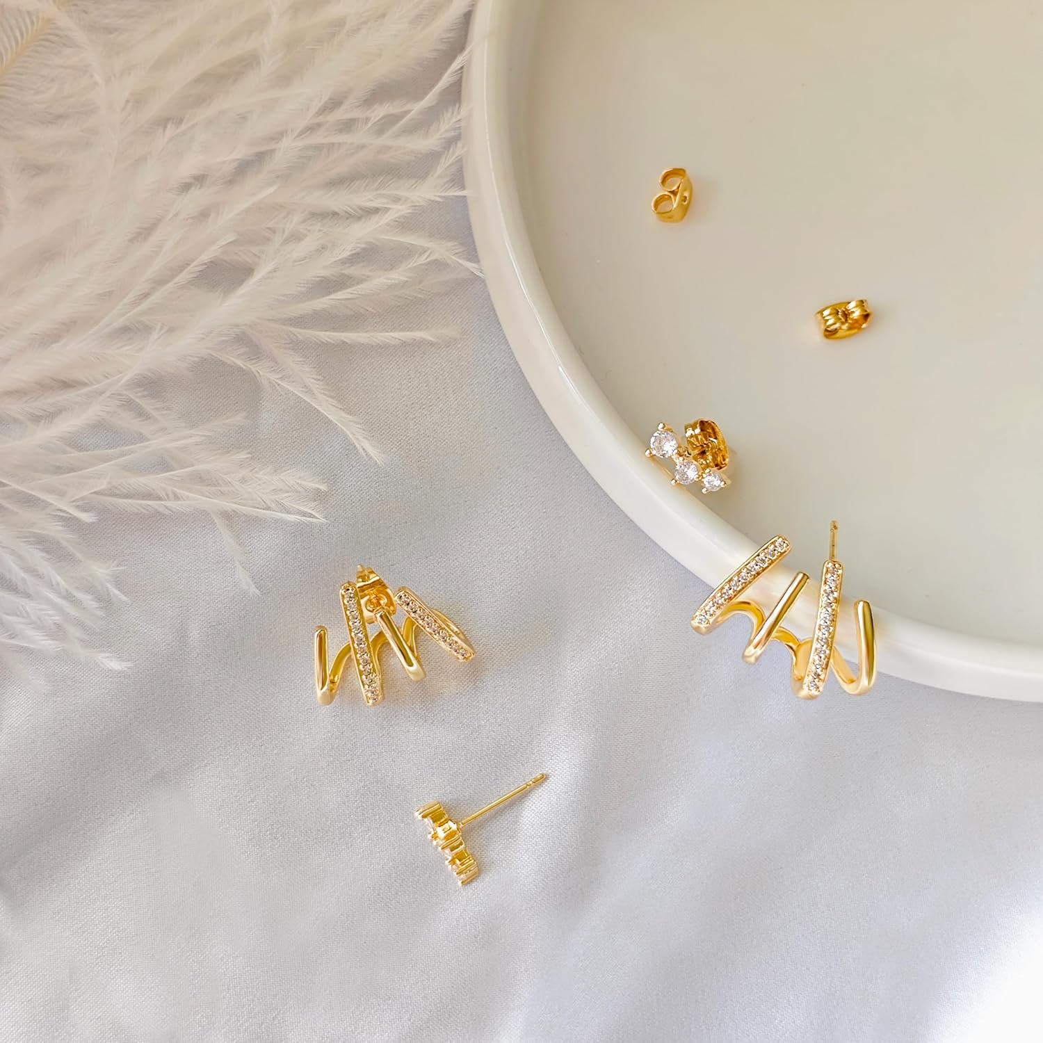 Earrings for Women Trendy 14K Gold Stud Earrings Claw Earring Dainty Simple Minimalist Gold Earring Hypoallergenic Jewelry for Women Gifts